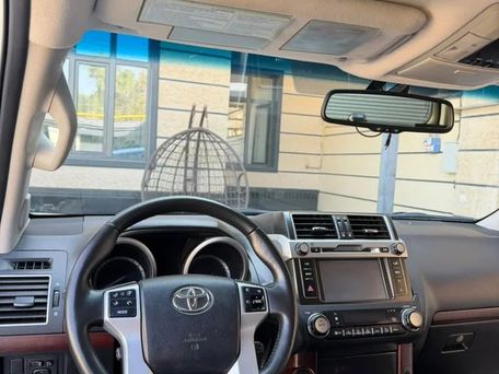 Toyota Land Cruiser Prado, 2015 — 照片 9