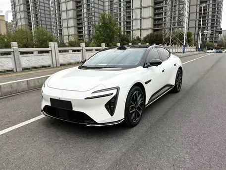 Avatr 06, 2025 — 照片 2