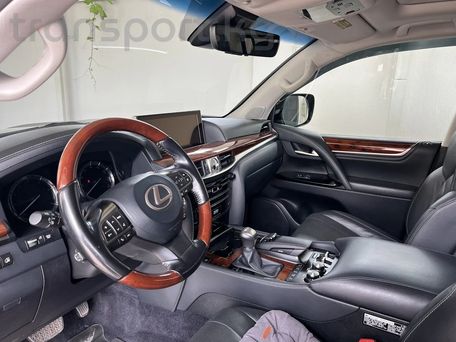 Lexus LX, 2018 — сүрөт 4