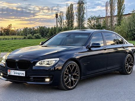 BMW 7 серии, 2014 — фото 1