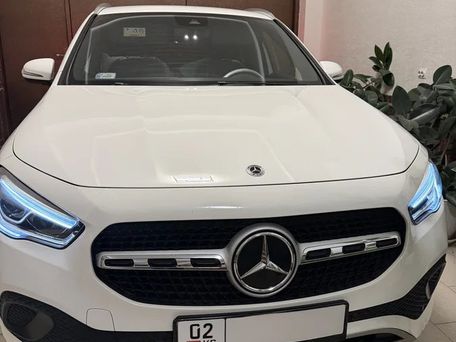 Mercedes-Benz GLA, 2020 — фото 1