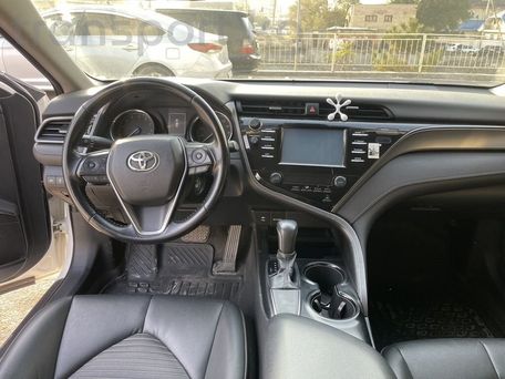 Toyota Camry, 2019 — photo 6