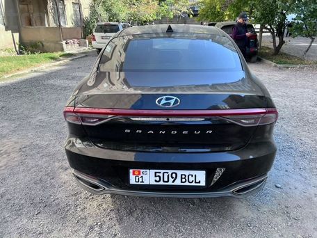 Hyundai Grandeur, 2022 — 照片 4