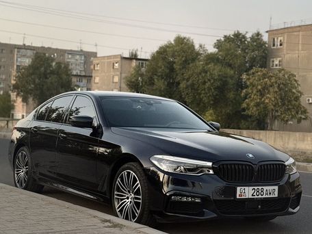 BMW 5 серии, 2018 — фото 1
