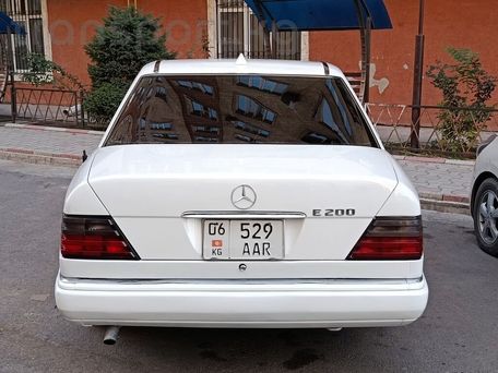 Mercedes-Benz E-Класс, 1993 — 照片 5
