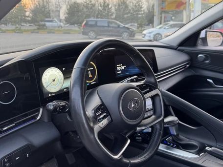 Hyundai Avante, 2021 — photo 9