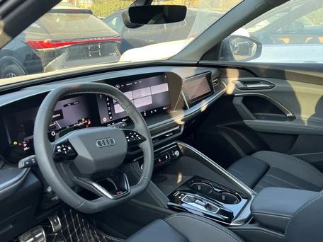 Audi Q5, 2025 — 照片 4