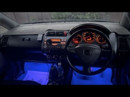 Honda Fit, 2003 — photo 11