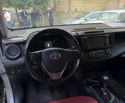 Toyota RAV4, 2017 — 照片 4