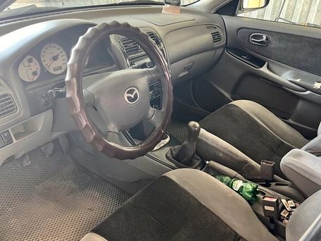 Mazda 626, 2001 — 照片 6