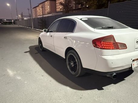 Nissan Skyline, 2002 — photo 3