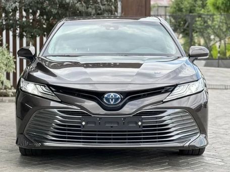 Toyota Camry, 2018 — фото 1