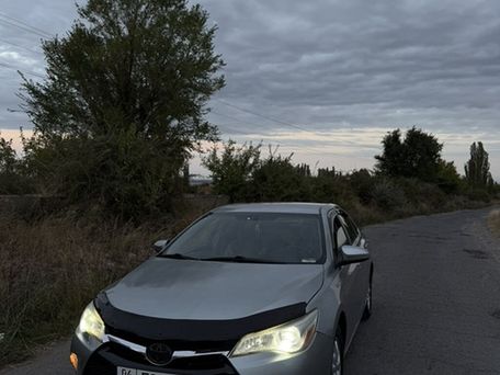 Toyota Camry, 2017 — 照片 6