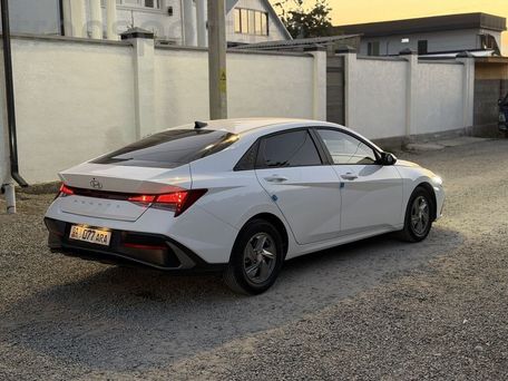 Hyundai Avante, 2026 — 照片 7