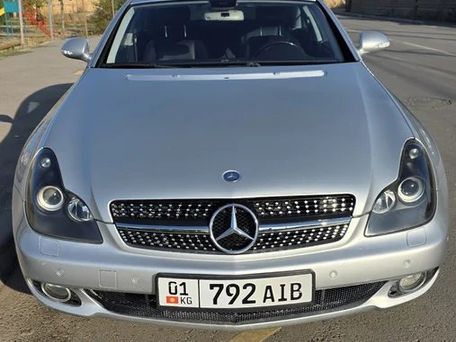 Mercedes-Benz CLS, 2005 — 照片 1