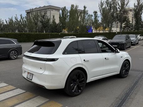 Li Auto (Lixiang) L6, 2024 — сүрөт 3