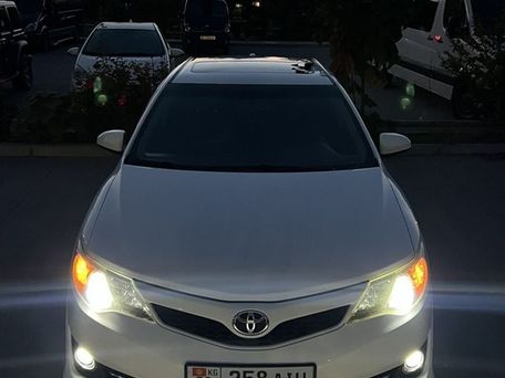 Toyota Camry, 2014 — сүрөт 3