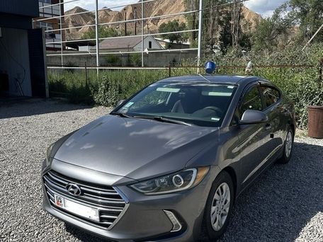 Hyundai Elantra, 2018