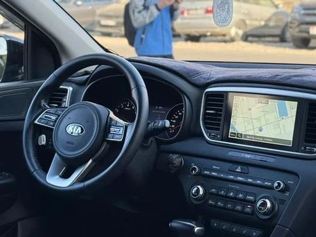 Kia Sportage, 2021 — photo 9