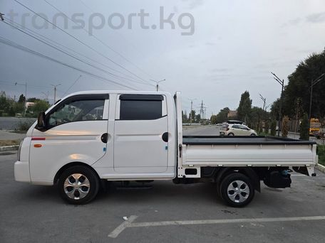 Hyundai H-1, 2020 — photo 5