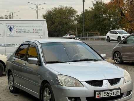 Mitsubishi Lancer, 2005 — 照片 2