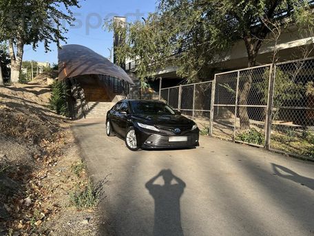 Toyota Camry, 2019 — photo 3