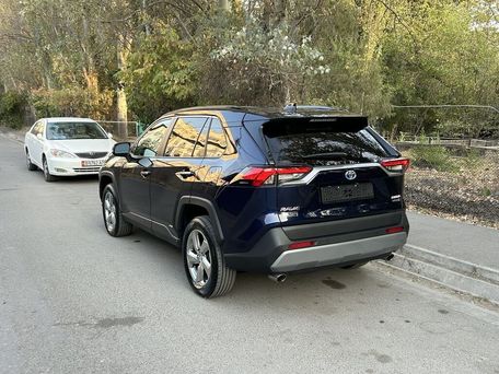 Toyota RAV4, 2019 — сүрөт 6
