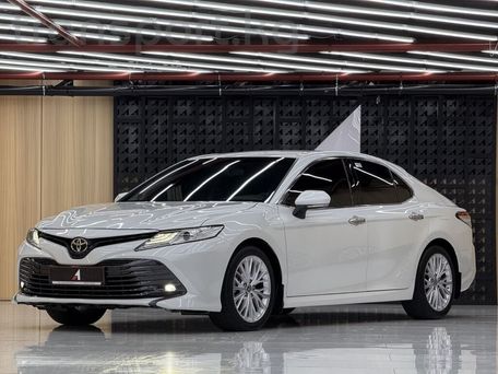 Toyota Camry, 2018