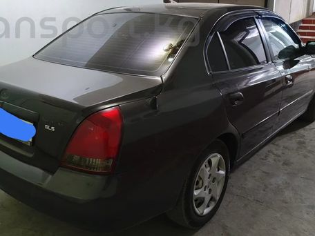 Hyundai Elantra, 2002 — photo 2