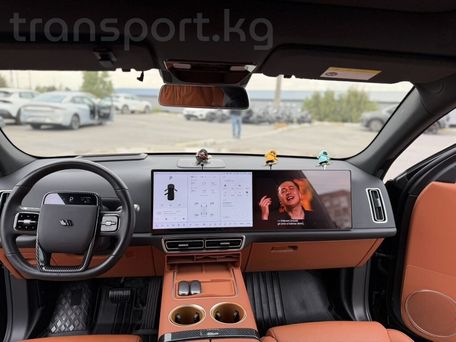 Li Auto (Lixiang) L7, 2024 — photo 8
