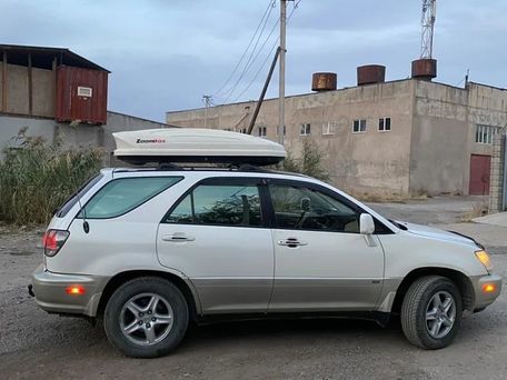 Lexus RX, 2001