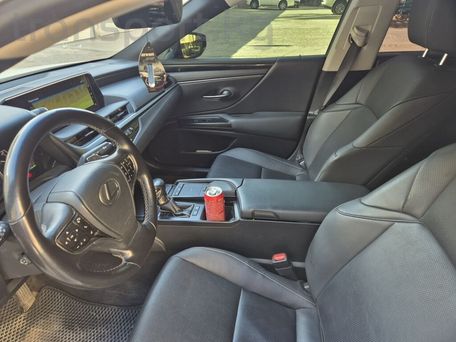 Lexus ES, 2021 — photo 2