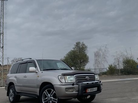 Toyota Land Cruiser, 2004