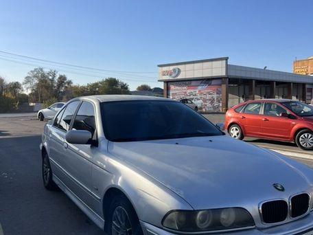 BMW 5 серии, 2003 — 照片 2