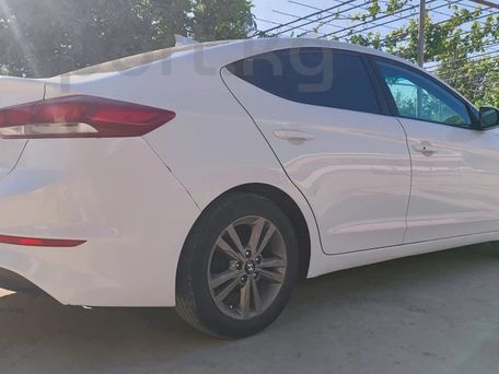 Hyundai Elantra, 2017 — 照片 6