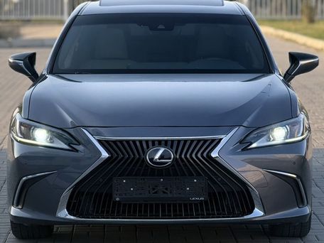 Lexus ES, 2019 — фото 1