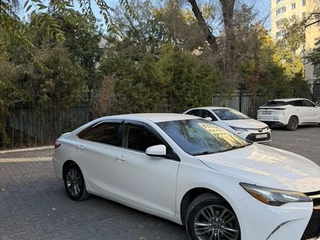 Toyota Camry, 2017 — сүрөт 3