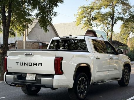 Toyota Tundra, 2023 — сүрөт 4