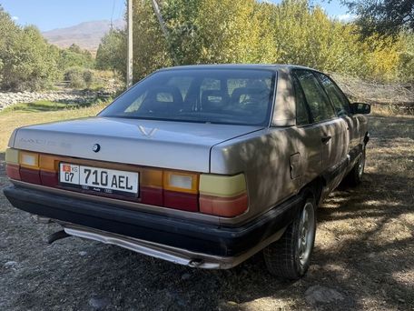 Audi 100, 1987 — фото 2