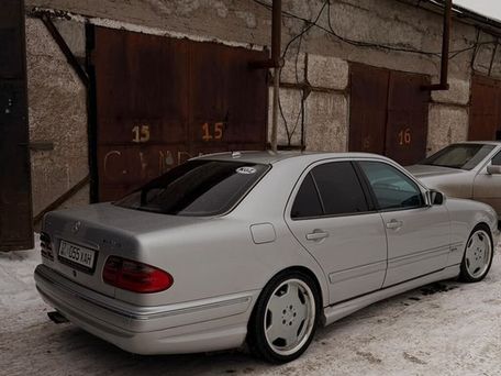 Mercedes-Benz E-Класс, 2003 — фото 4