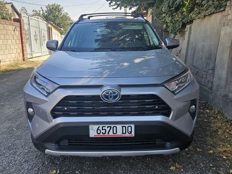 Toyota RAV4, 2020 — фото 1