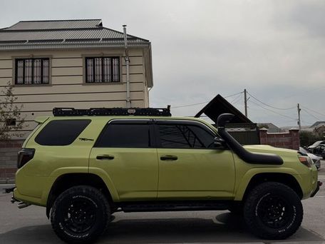 Toyota 4Runner, 2023 — 照片 6
