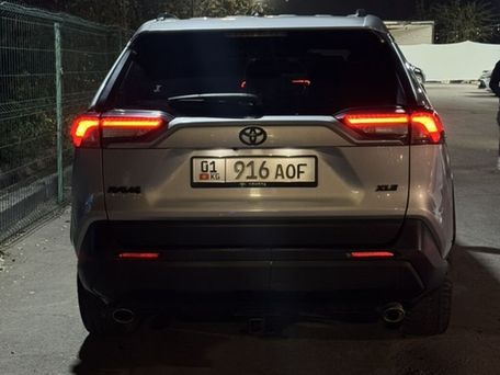 Toyota RAV4, 2019 — сүрөт 4