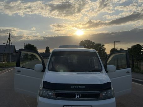 Honda Stepwgn, 2004 — 照片 2
