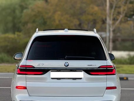 BMW X7, 2023 — photo 4