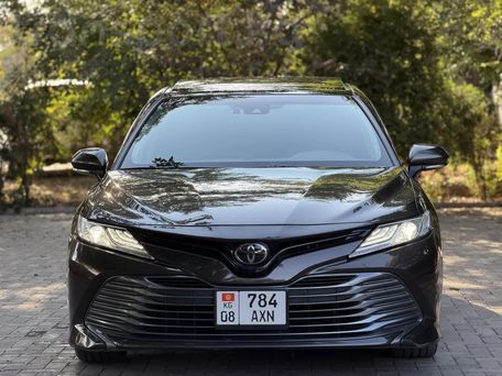 Toyota Camry, 2018 — фото 1
