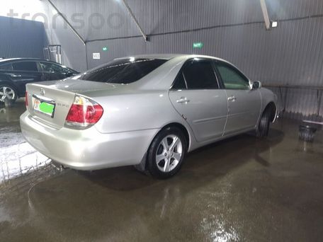 Toyota Camry, 2005 — 照片 3
