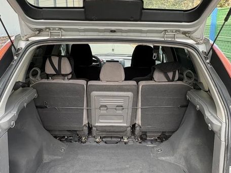 Nissan Almera Tino, 2001 — сүрөт 5