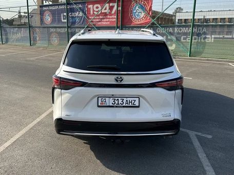 Toyota Sienna, 2022 — сүрөт 7