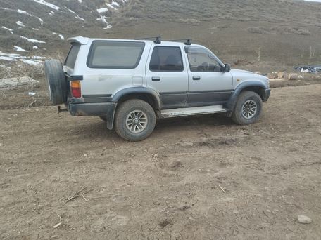 Toyota Hilux Surf, 1994 — сүрөт 1